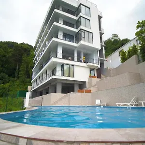 Hills Hotel Kvariati